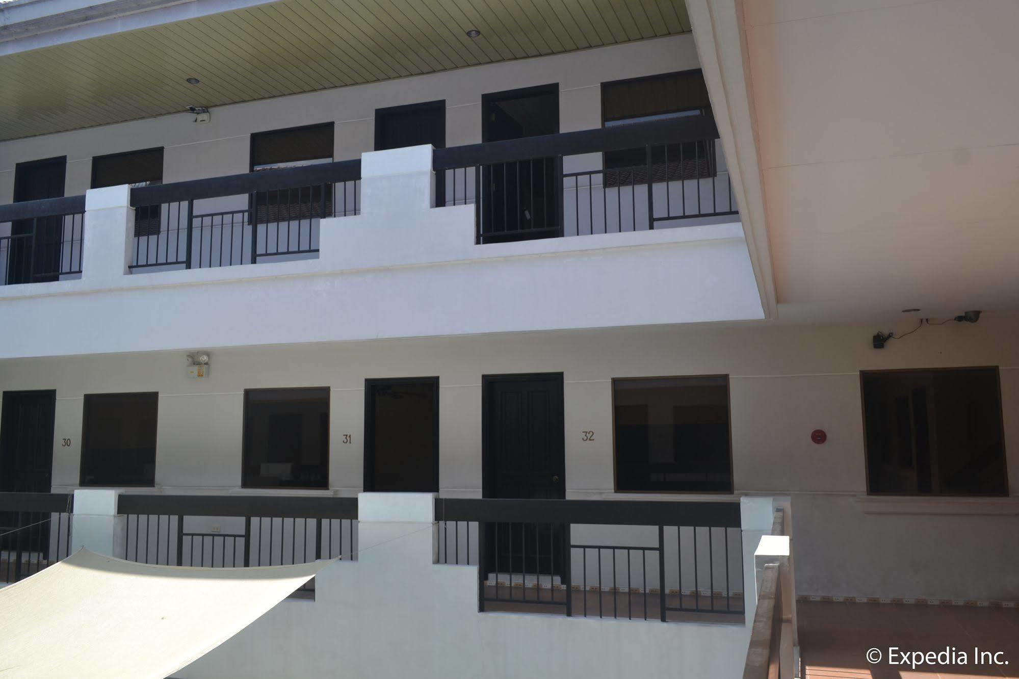 Boomerang Hotel Angeles Exterior foto